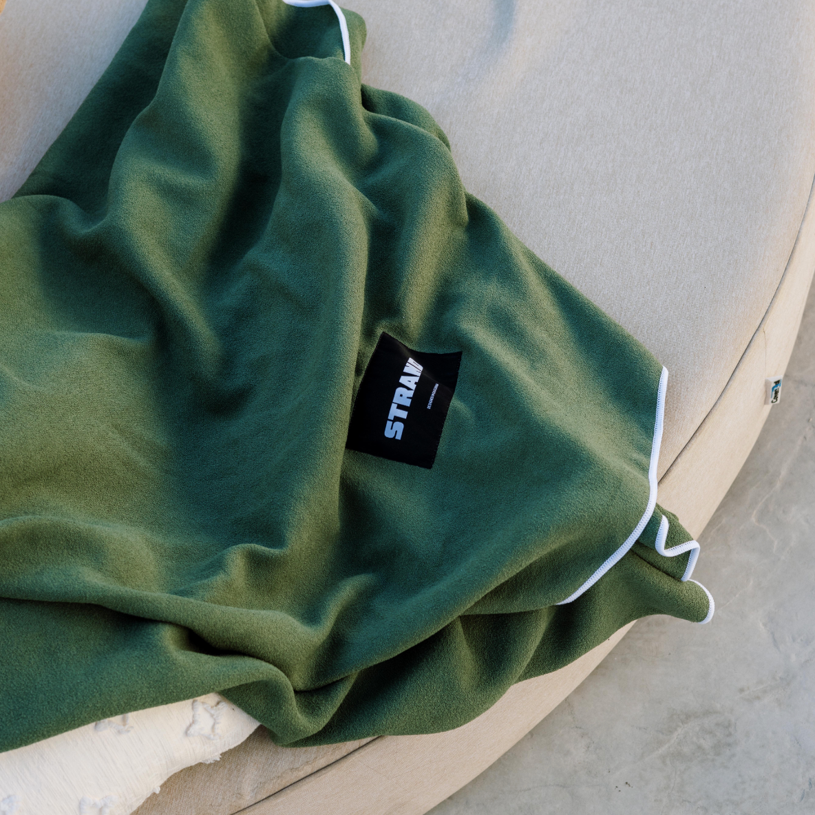 Strand Magnet Towel