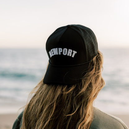 PERFORMANCE HAT - NEWPORT